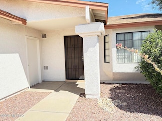 4656 W Daphne Ln, Tucson, AZ 85742