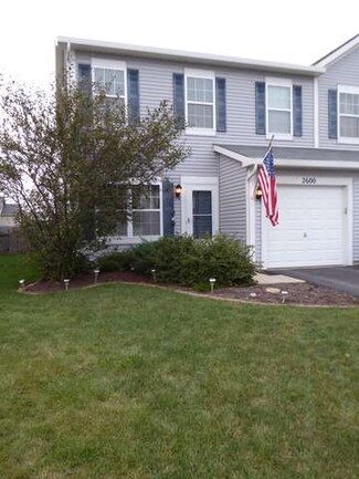 2600 Cesario Dr, Hampshire, IL 60140