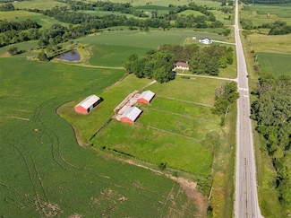 122 G76 Hwy, Lacona, IA 50139