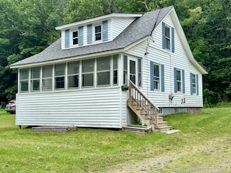 7 S Grove St, Waterville, ME 04901