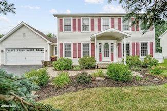 125 Halfmoon Dr, Altamont, NY 12009
