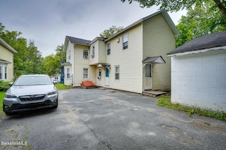 39 Pomeroy Ave, Pittsfield, MA 01201