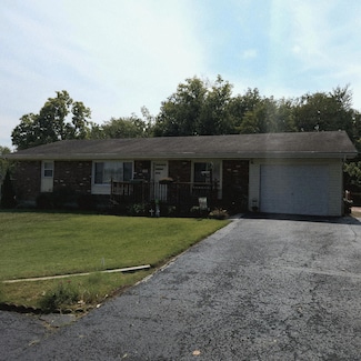 700 Iroquois Rd, Danville, KY 40422