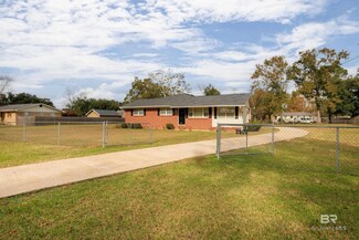 4095 B Ave, Loxley, AL 36551