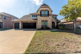 952 Tara Dr, Burleson, TX 76028