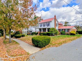 519 S Richard St, Bedford, PA 15522