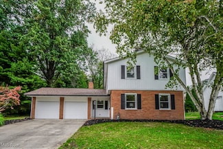 490 Dohner Dr, Wadsworth, OH 44281