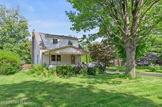 158 Pine Ave, Schenectady, NY 12302