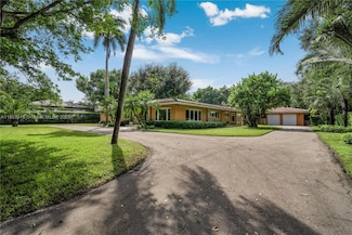 7020 Almansa St, Coral Gables, FL 33143
