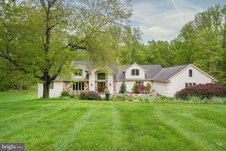 11 Fairhill Dr, Chadds Ford, PA 19317