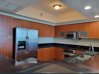 15051 Royal Oaks Ln Unit 1902, North Miami, FL 33181