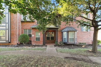 4245 Swan Forest Dr Unit E, Carrollton, TX 75010