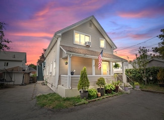 48 Tapped St Unit 1, Everett, MA 02149