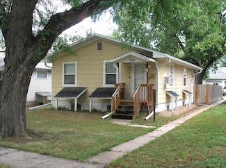 508 W 26th St, Kearney, NE 68845