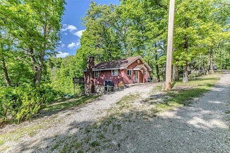 9 Wet Fly Ln, Lebanon, MO 65536