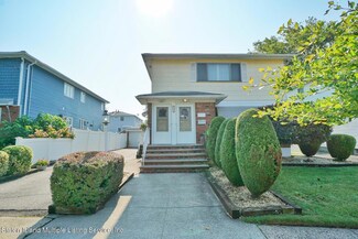 39 Tremont Ave, Staten Island, NY 10314