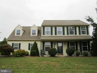 605 Glen Run Dr, Atglen, PA 19310
