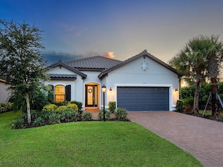 4704 Sarca Ct, Bradenton, FL 34211