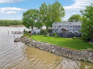 3131 Morin Point St, Erie, MI 48133