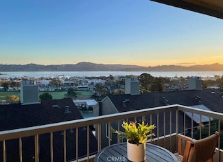 96 Anchorage Rd, Sausalito, CA 94965