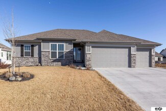 6217 S 200th Ave, Omaha, NE 68135