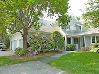 16 Laurel Ct Unit U320, Nashua, NH 03062