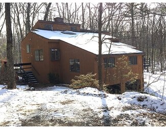 318 Stow Rd, Harvard, MA 01451