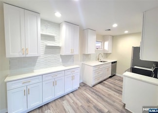 105 State St Unit 2H, Hackensack, NJ 07601