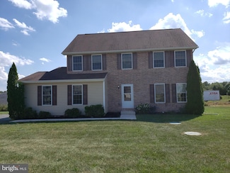 6040 Betteker Ln, Saint Thomas, PA 17252