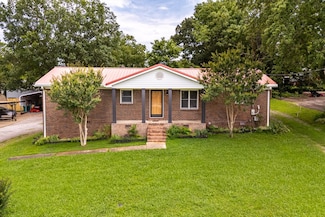 610 Forrest St, Lewisburg, TN 37091