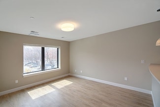 33 Rogers St Unit 217, Cambridge, MA 02142