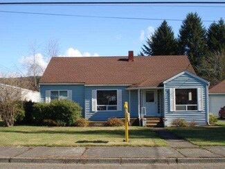 325 3rd St, Morton, WA 98356
