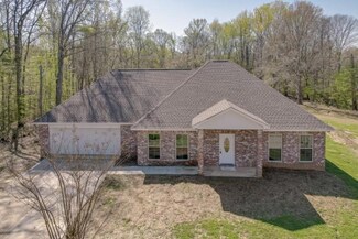 110 Vann Dr, Vicksburg, MS 39180