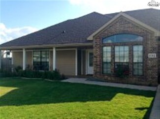 5 Casa Grande Ct, Wichita Falls, TX 76310