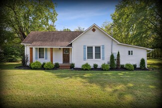 3253 Campbellsville Pike, Columbia, TN 38401