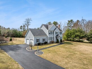 5 Cranberry Ln, Berkley, MA 02779
