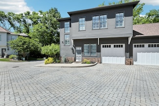 100 Cottage Ln, Franklin, TN 37064