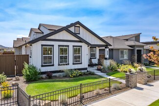 3211 NE Boulder Creek Dr, Bend, OR 97701