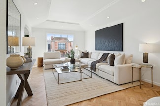 55 Forest View Dr, San Francisco, CA 94132