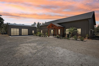 7776 N Fairport Ave, Dunnellon, FL 34433