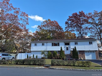 1019 Cassel Ave, Bay Shore, NY 11706