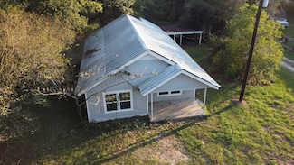 86 Gazebo St, Huntsville, TX 77340