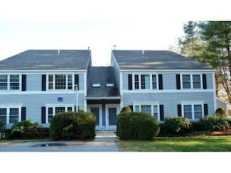116 Springbrook Cir, Portsmouth, NH 03801