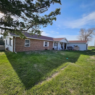 450 N Chambers St, Hay Springs, NE 69347