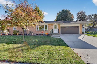 107 Hawthorne Ct, Chilton, WI 53014