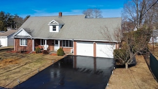16 Elliot Ave, Chicopee, MA 01020