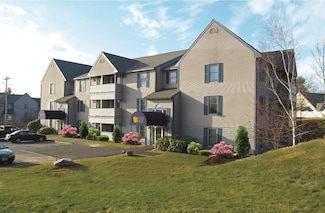 145 Eastern Ave Unit 102, Manchester, NH 03104