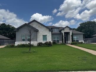 825 Day Star Dr, Hewitt, TX 76643