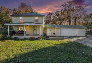 609 W Eisenhower Dr, Mishawaka, IN 46545