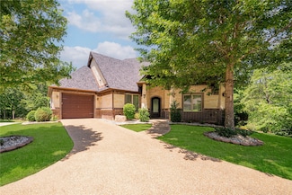 4010 Falls Creek Dr, Longview, TX 75605